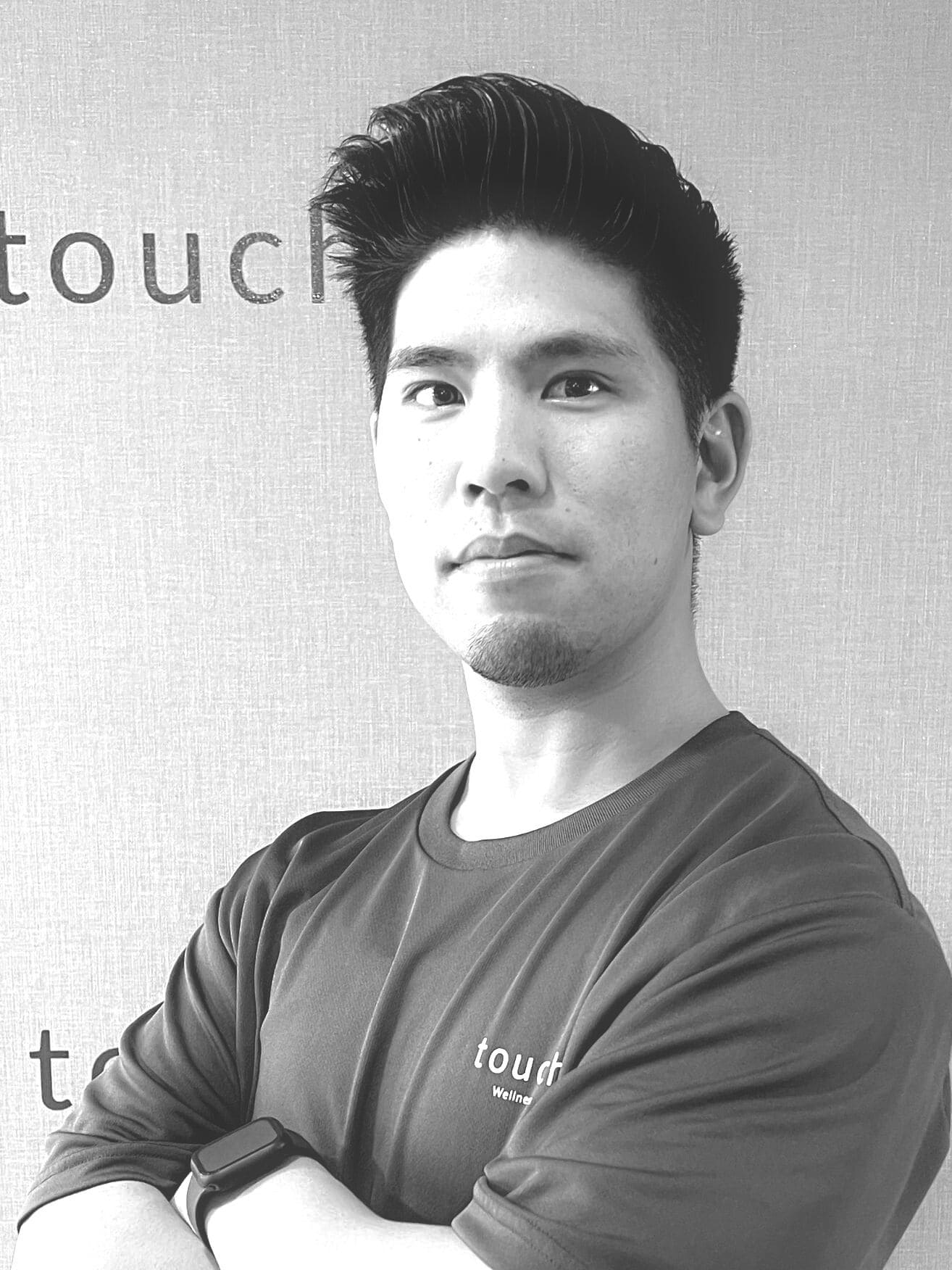 トレーナー Shogo